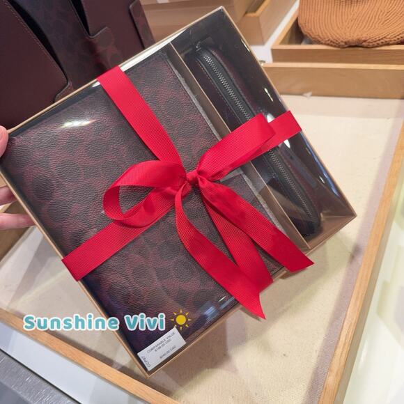 NWT Coach Boxed Notebook & Pencil Case Set Signature Canvas Black Currant CCP97 - Picture 1 of 4